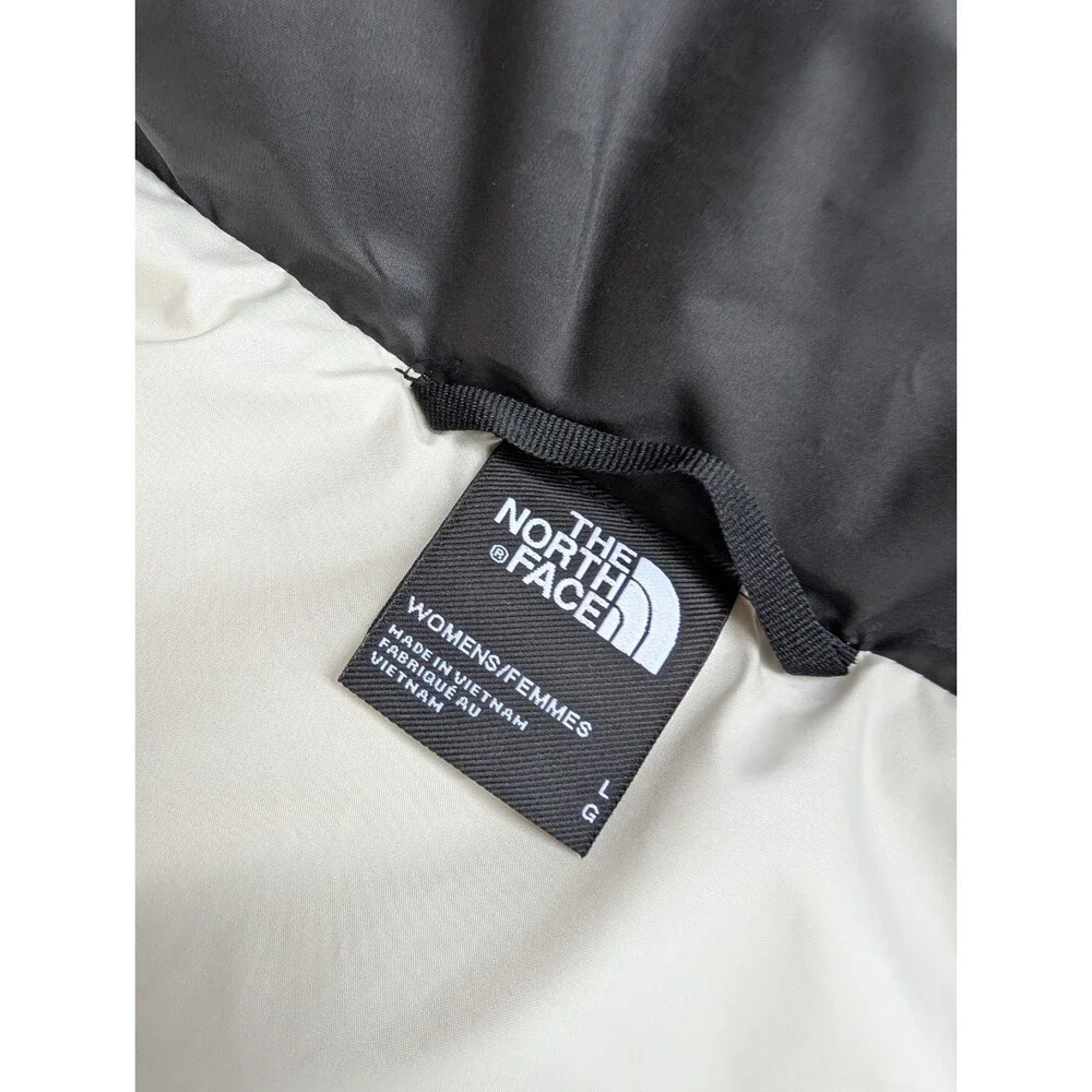 The North Face Women's Chest Logo Everyday Insulated Jacket NF0A529L Size L NWT